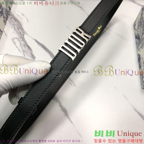 # Ʈ 30mm D2827179-1